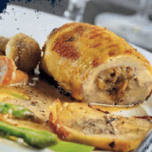 Ballotine de Chapon farcie au Foie Gras et Marrons sauce Morilles