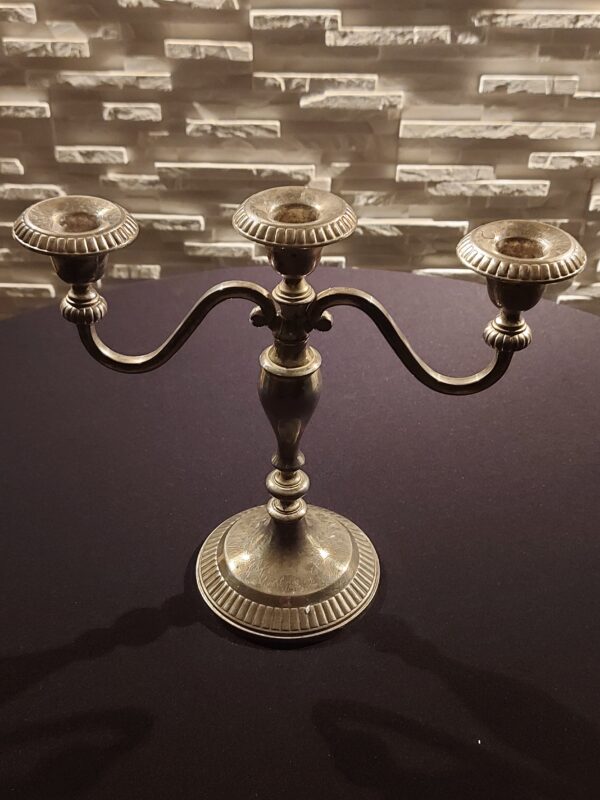 Chandelier – Image 3