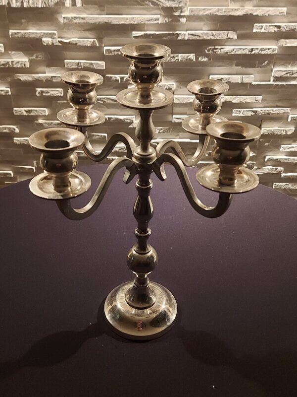 Chandelier – Image 4